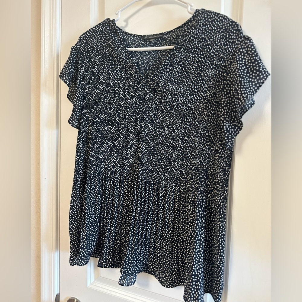Adrianna Papell Blue and White Speckled Shirt